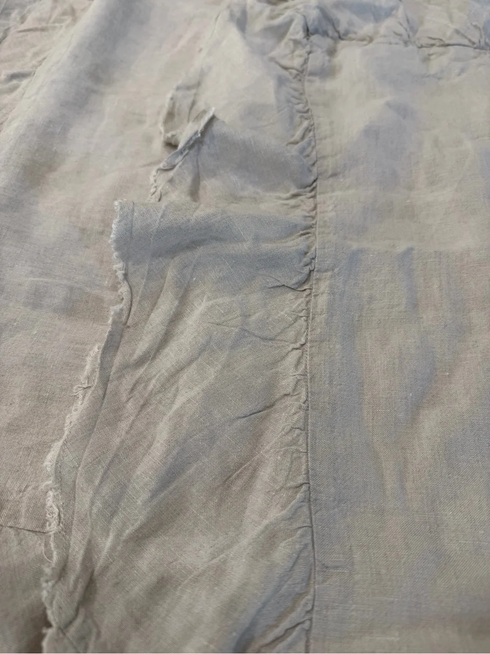 Pottery Barn KING 4-Piece DUVET Bed Set, Linen and Ruffles